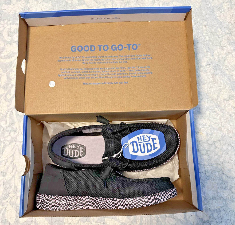 Hey Dude Wendy Funk Warped Geo Black Lilac Women's 8 NWT New w/ Box
